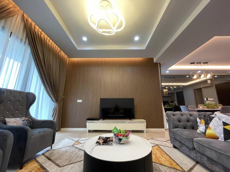 Private Lift Lobby Entire Unit Concerto North Kiara * Kuala Lumpur