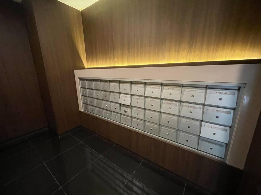 Private Lift Lobby Entire Unit Concerto North Kiara Apartemen Kuala Lumpur