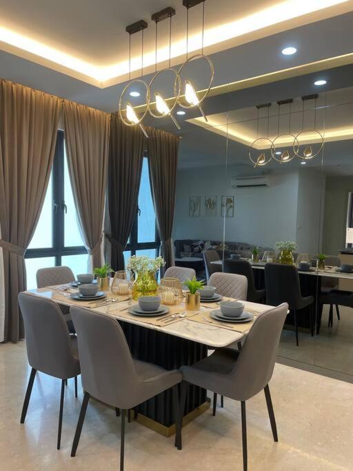 Private Lift Lobby Entire Unit Concerto North Kiara * Kuala Lumpur