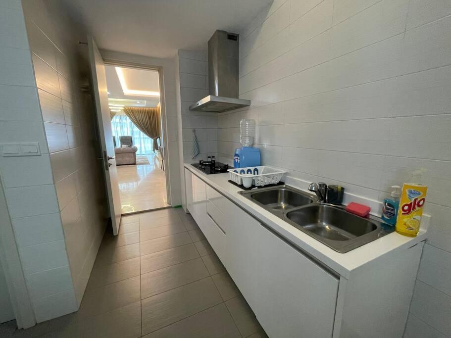 Private Lift Lobby Entire Unit Concerto North Kiara Pangsapuri *