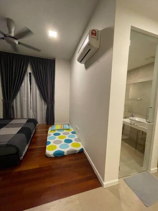Private Lift Lobby Entire Unit Concerto North Kiara Pangsapuri *